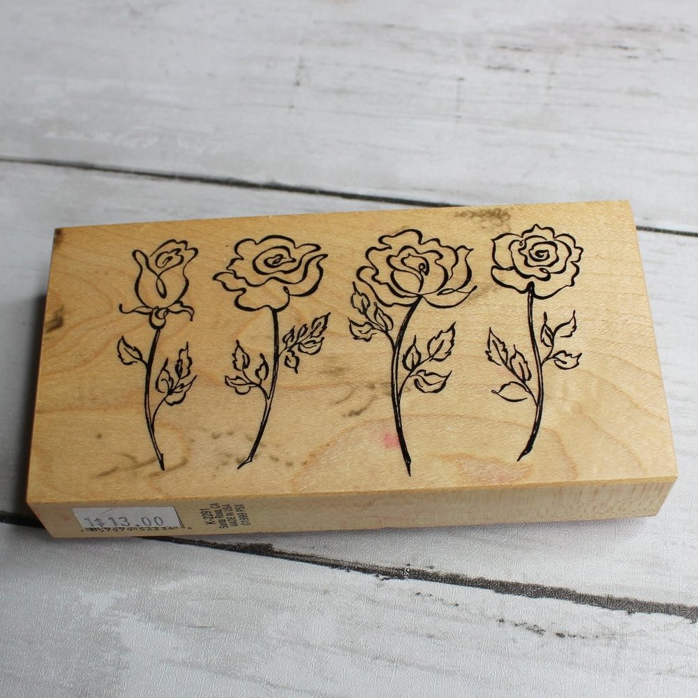 PSX Rubber Stamp Mounted Wooden Block Roses Flowers
